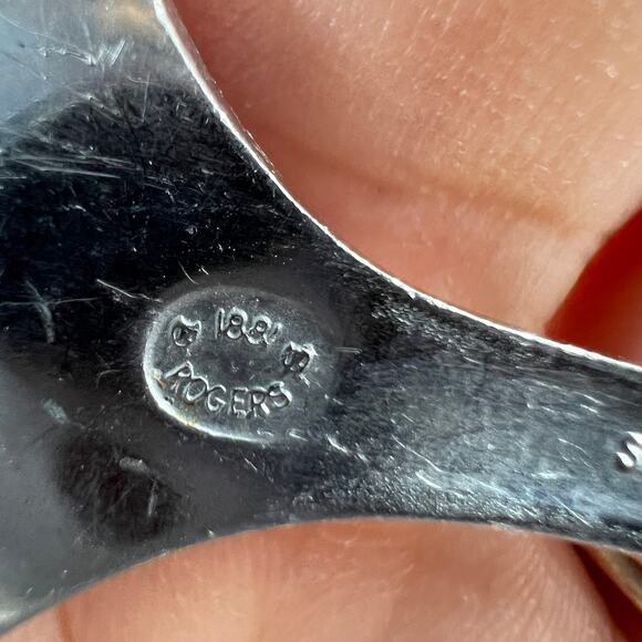 VTG 1881 Rogers Oneida Stainless American Artistry Pattern Set 3 Spoons 2 Forks - Picture 7 of 12